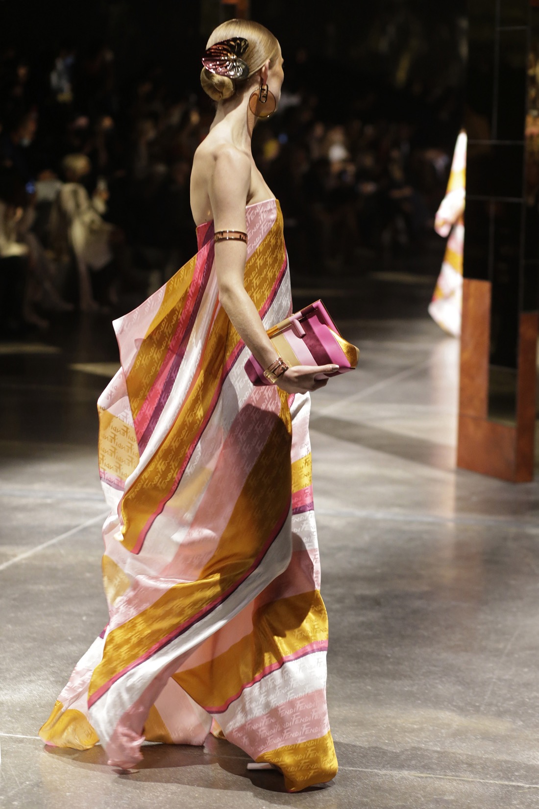 29_B_Fendi SS22_CloseUp 29_B_Fendi SS22_CloseUp
