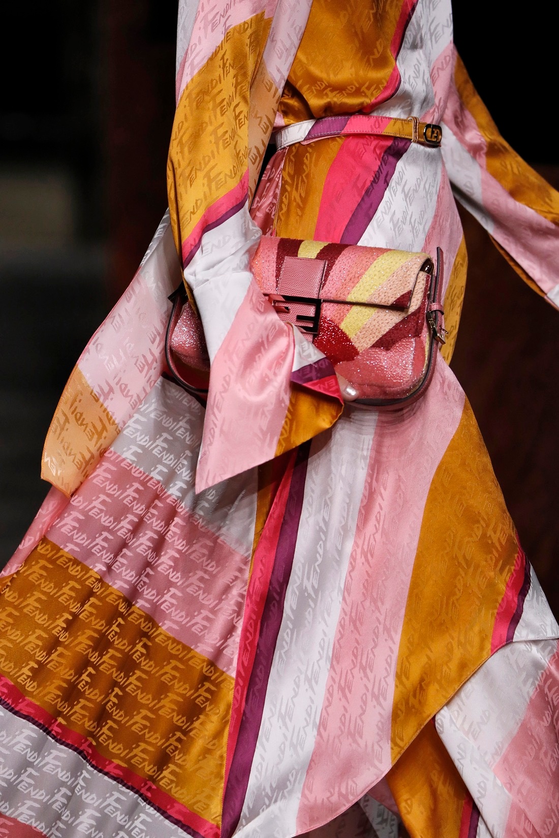 30_C_Fendi SS22_CloseUp 30_C_Fendi SS22_CloseUp
