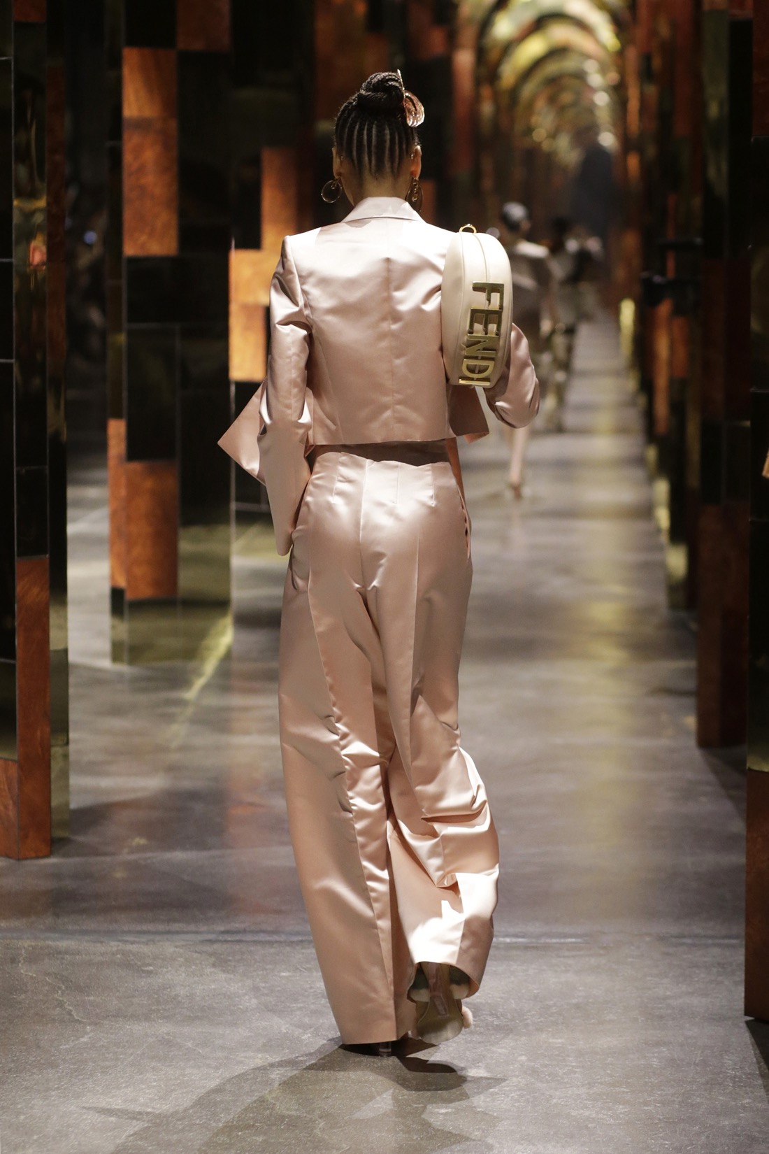 26_B_Fendi SS22_CloseUp 26_B_Fendi SS22_CloseUp