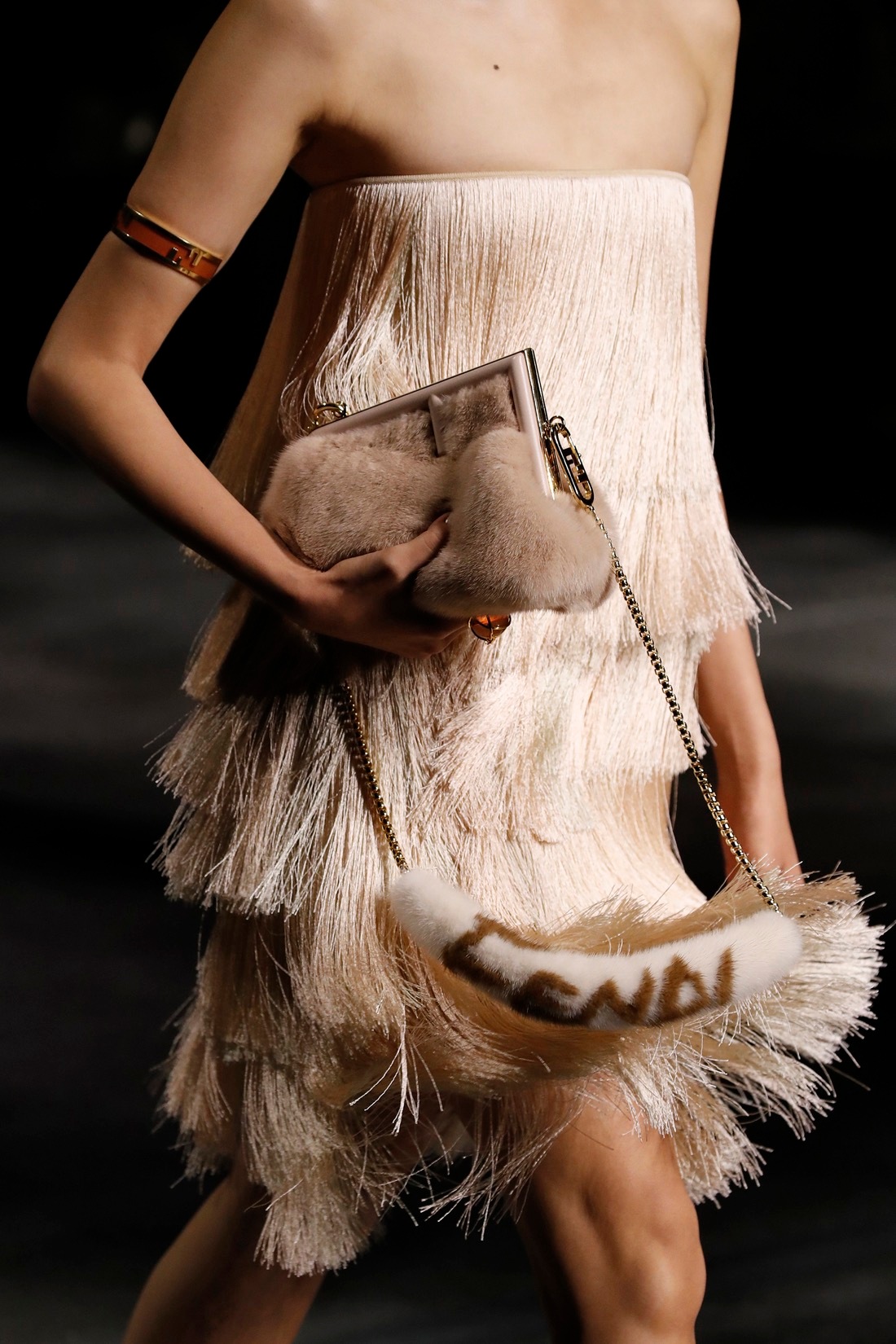 27_A_Fendi SS22_CloseUp 27_A_Fendi SS22_CloseUp