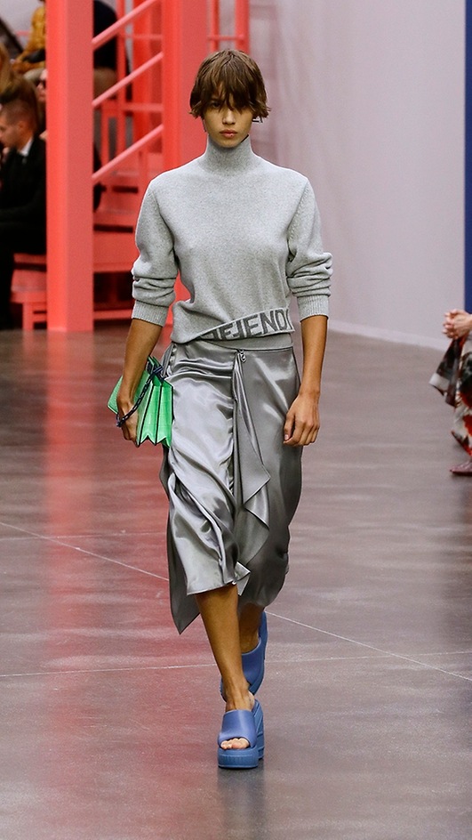 Look_39