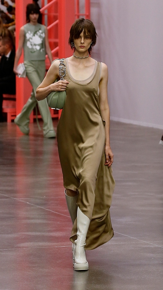 Look_9