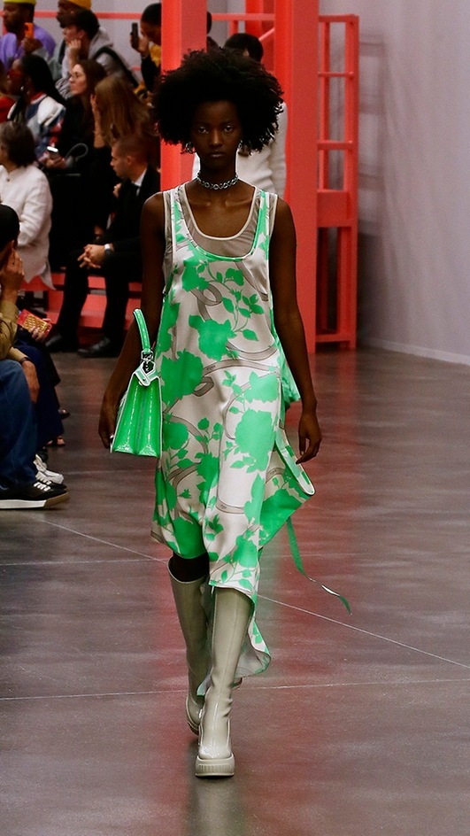 Look_28