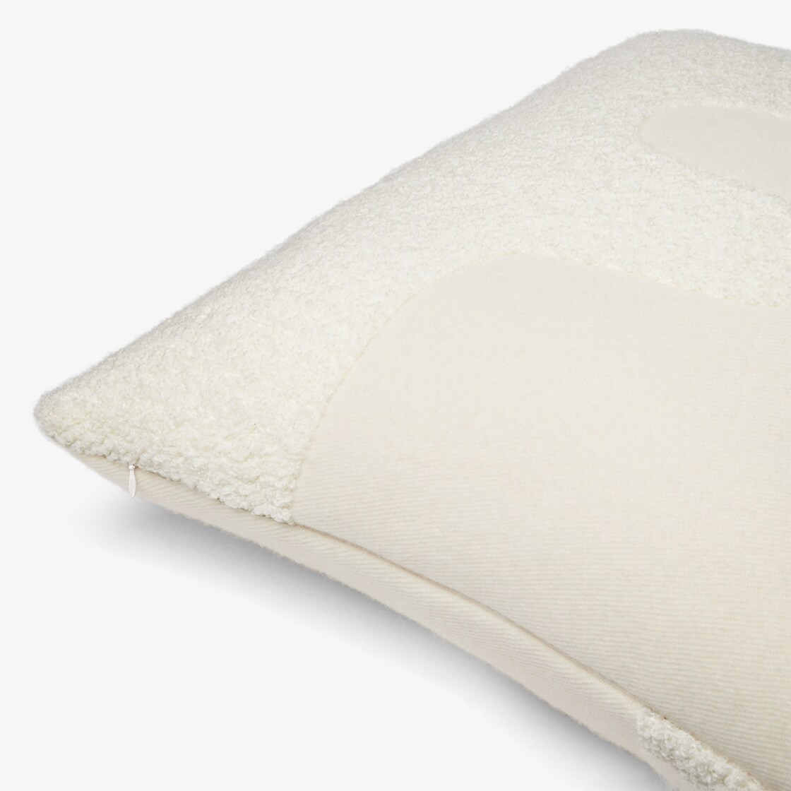 F-Affair Cushion Wool White - Image 3/3