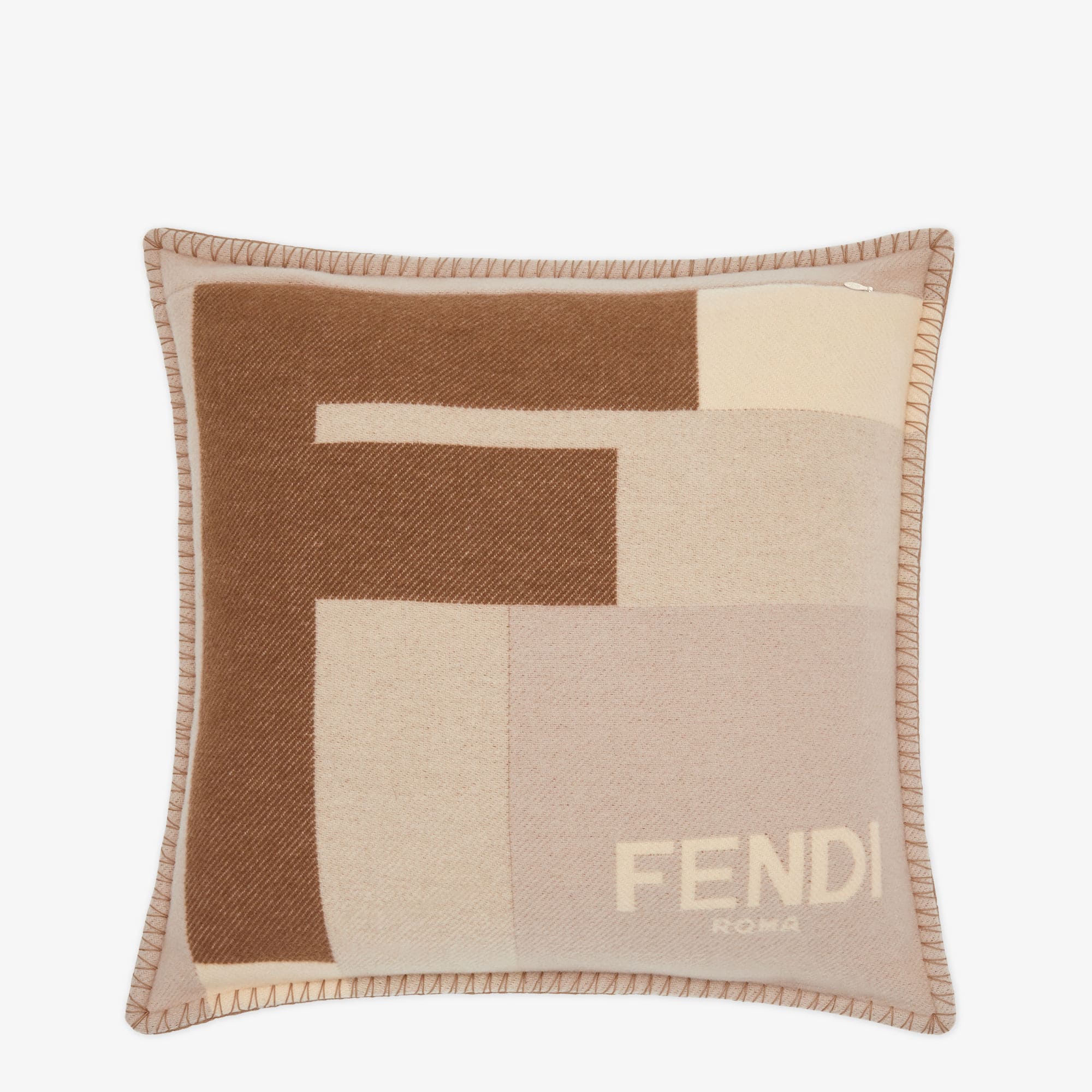 FENDI フェンディ　ゴールド　クッション　インテリア 7AC042A921F1II8_02?wid=2000&