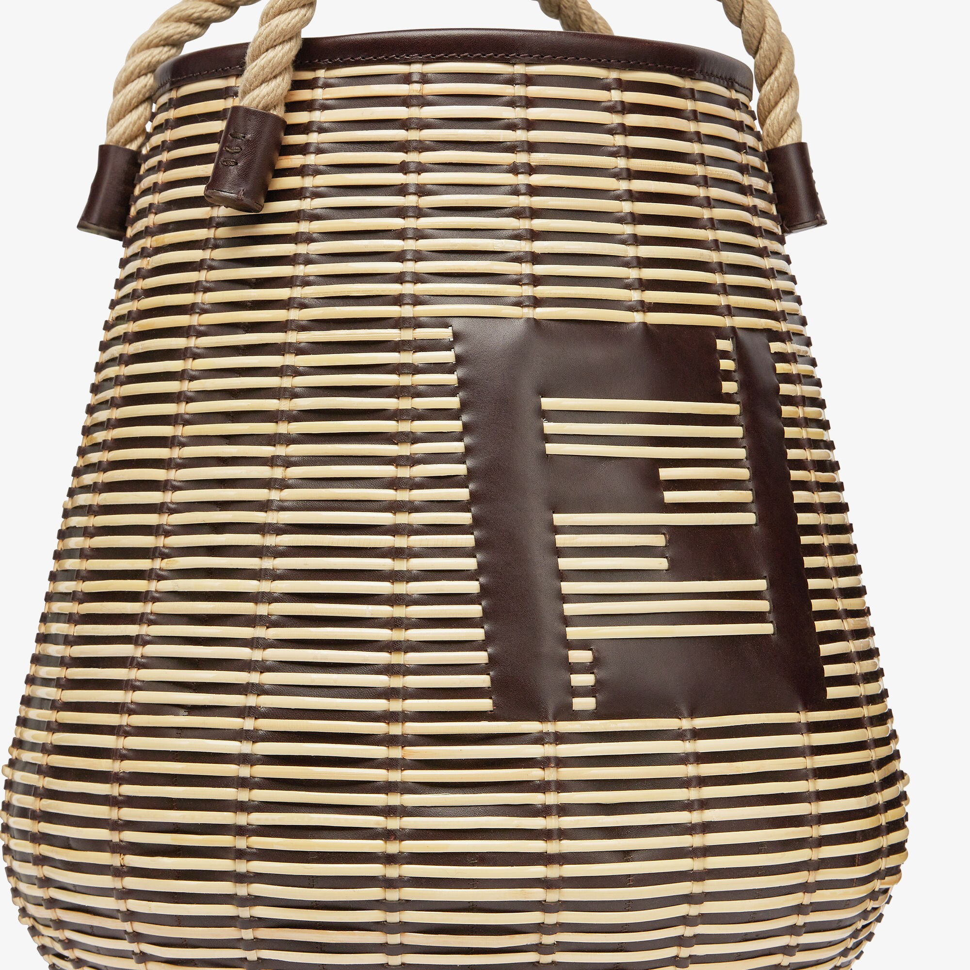 Basket Medium Leather Brown | Fendi