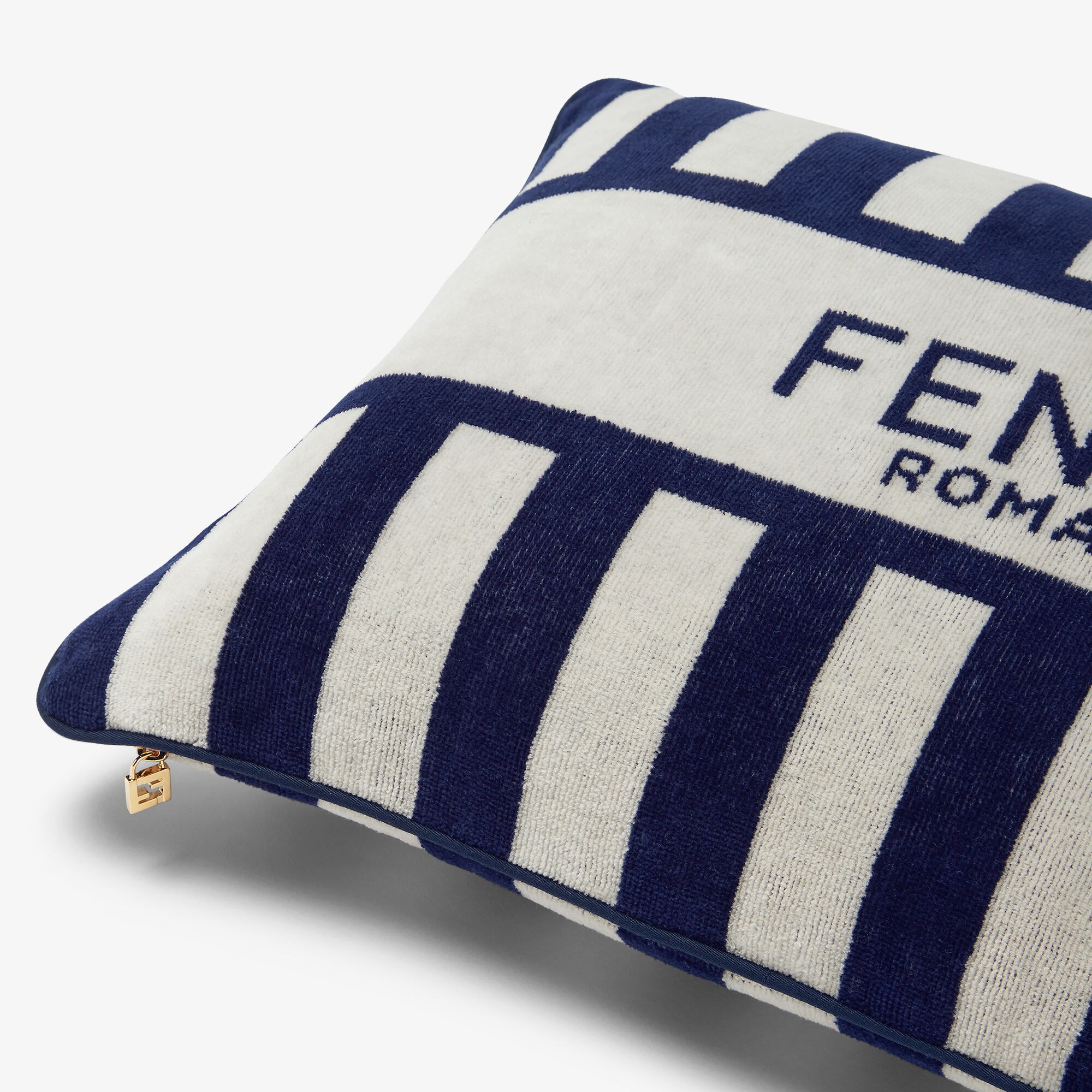 Pequin Cushion Cotton Blue | Fendi