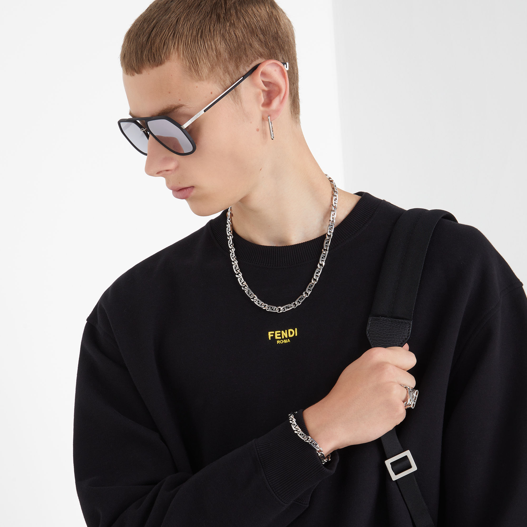 卸値 Fendi オーロック ネックレス メンズ Fendi ネックレス チョーカー 7aj555b08f0th0 オープニング 大放出セール Www Blackmountaintechnology Com