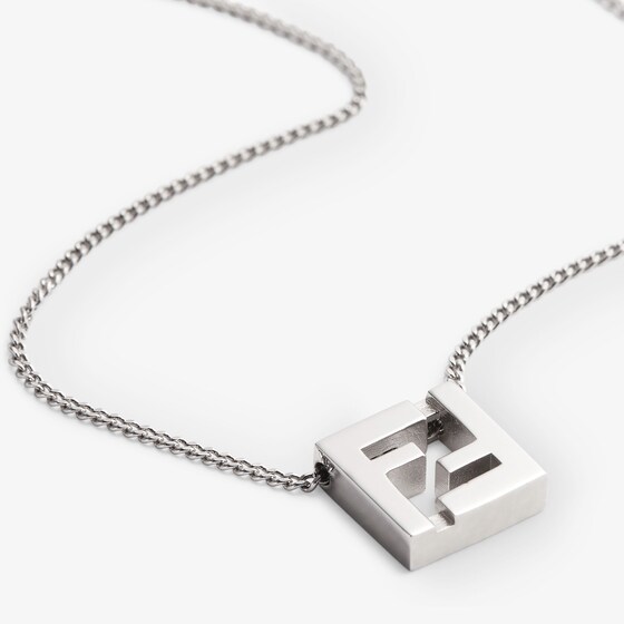 Fendi Fine necklace, fastened with small clip | Thumbnail 2