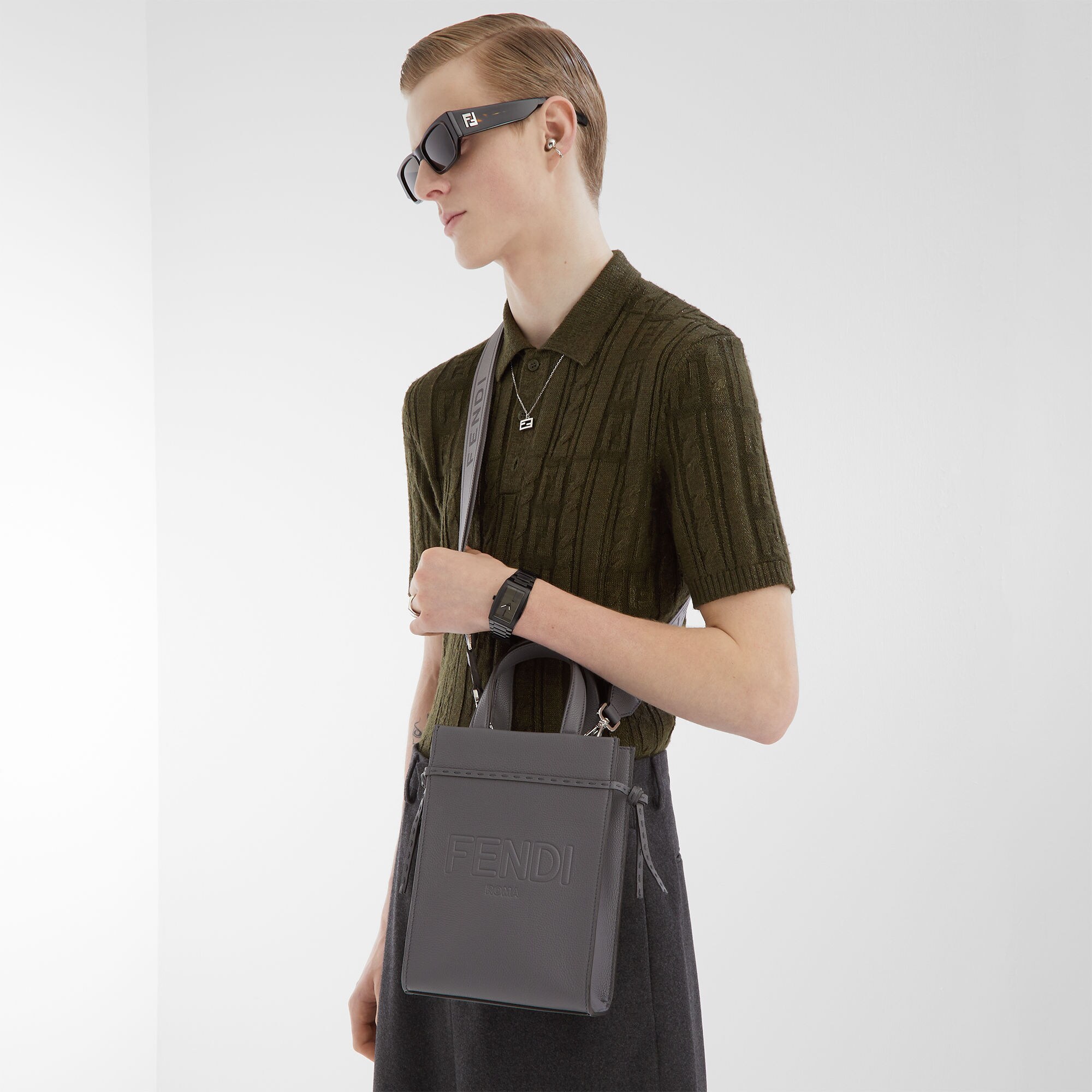 ✨極美品✨FENDI フェンディ バゲット ネックレス シルバー FENDI バゲットネックレス シルバー フェンディ 喜平｜Yahoo