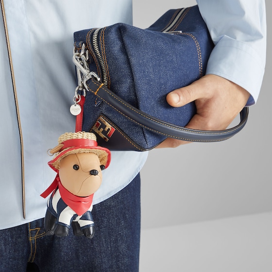 Fendi Ito bag charm made of beige nappa leather | Thumbnail 3
