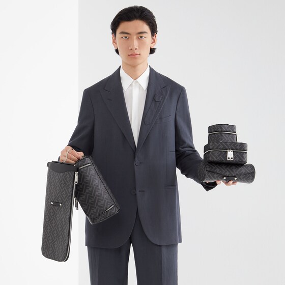 Fendi Cylindrical watch case with flap closure | Thumbnail 5