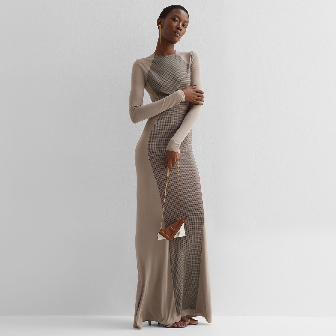 【FENDI公式】ウィメンズ ミニチュアバッグ |フェンディ公式オンラインストア