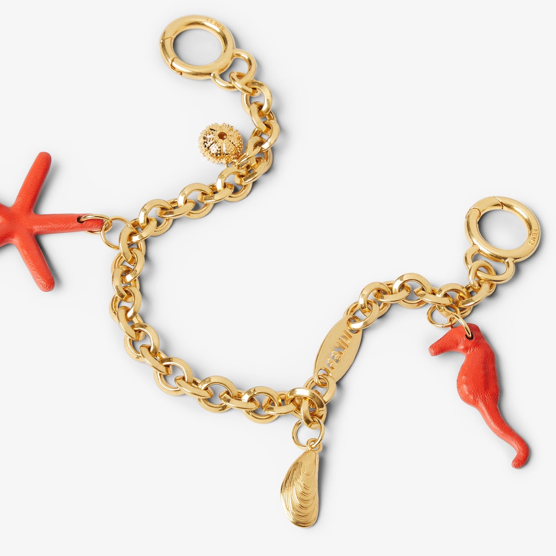 ウィメンズ デザイナー アクセサリー | FENDI JP ウィメンズ デザイナー アクセサリー | FENDI JP