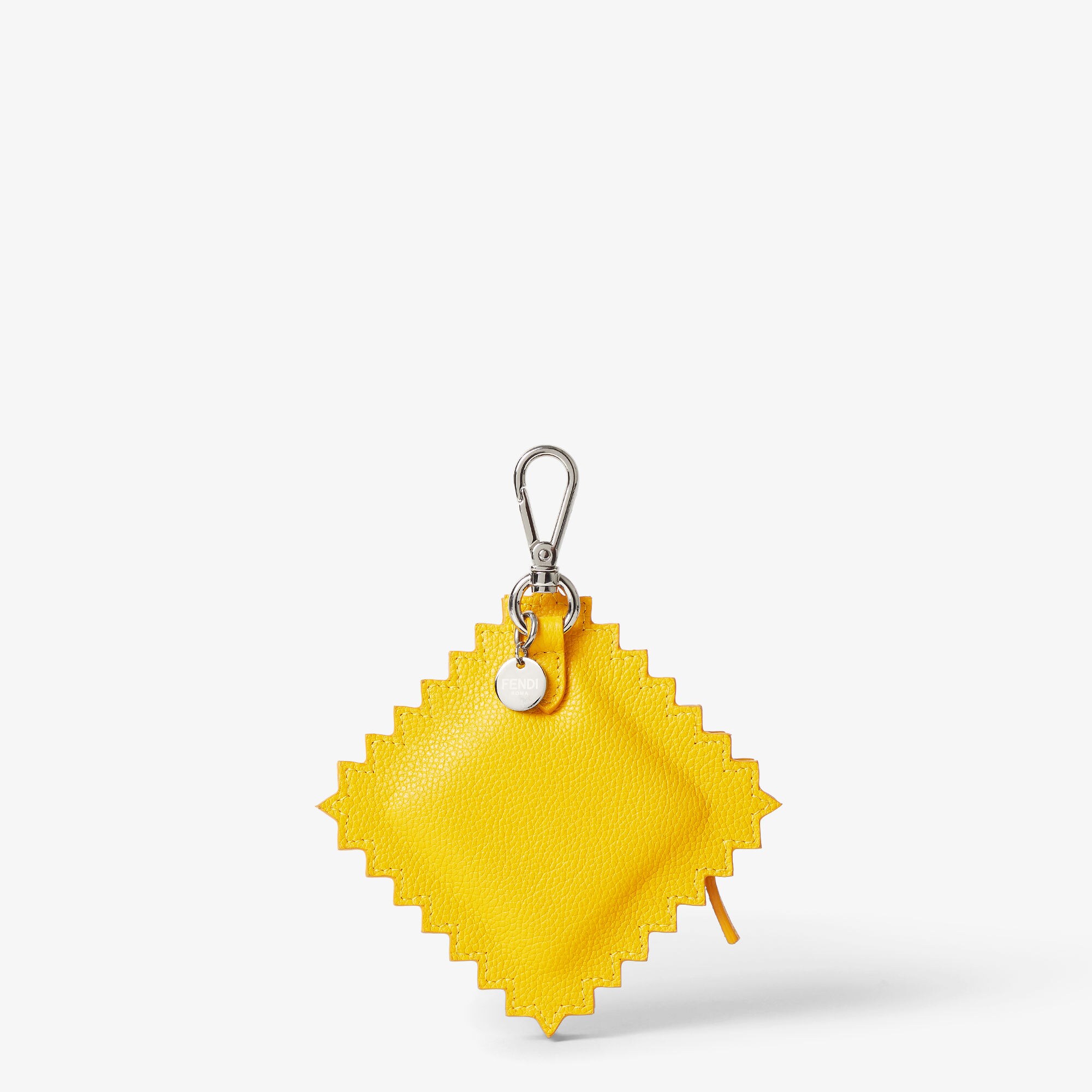 FENDI　フェンディー　チャーム　ピンバッチ　ピン　チャーム　マフラー ラビオロ チャーム レザー イエロー | Fendi