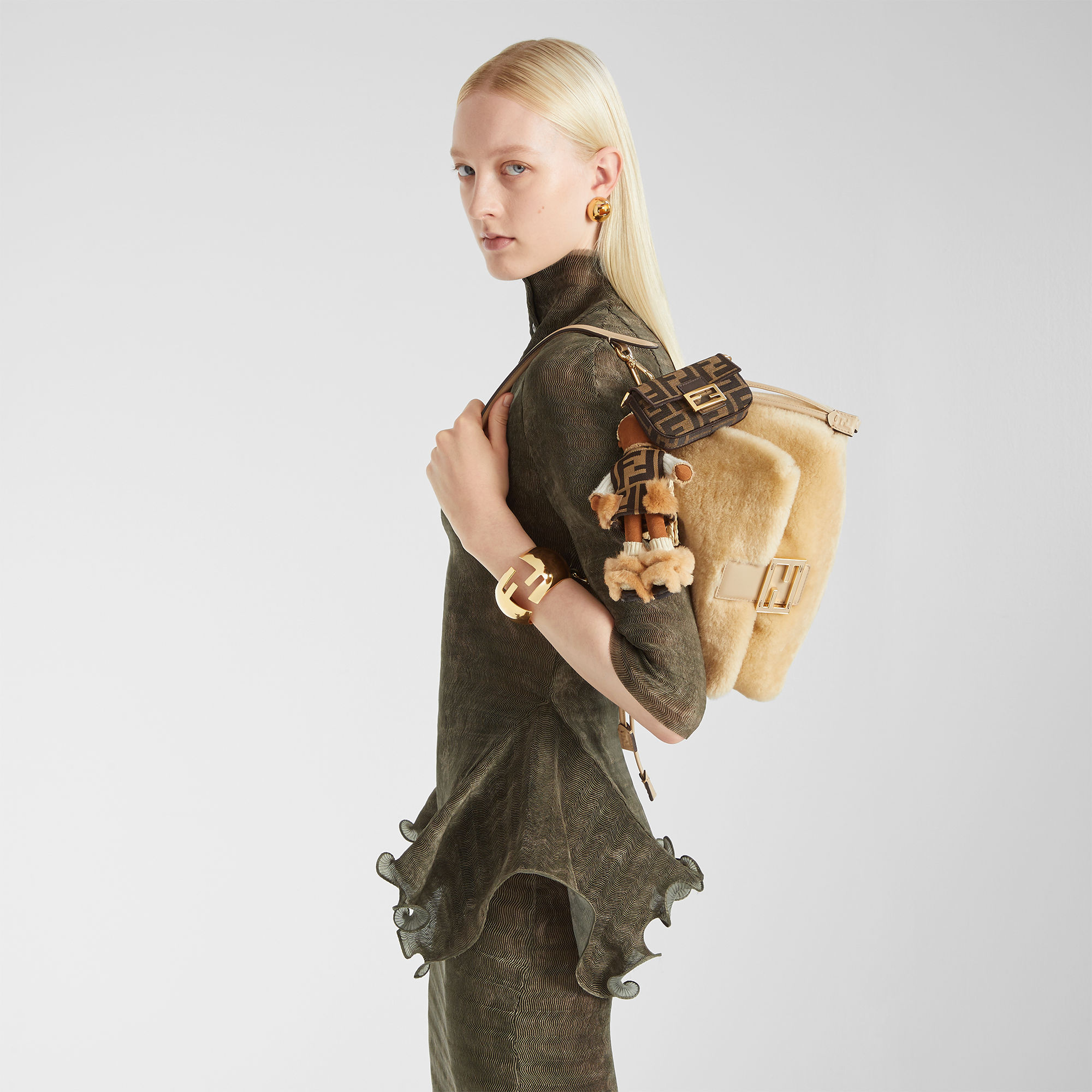 FENDIナノバケットチャーム ナノ バゲット チャーム ファブリック ブルー | Fendi