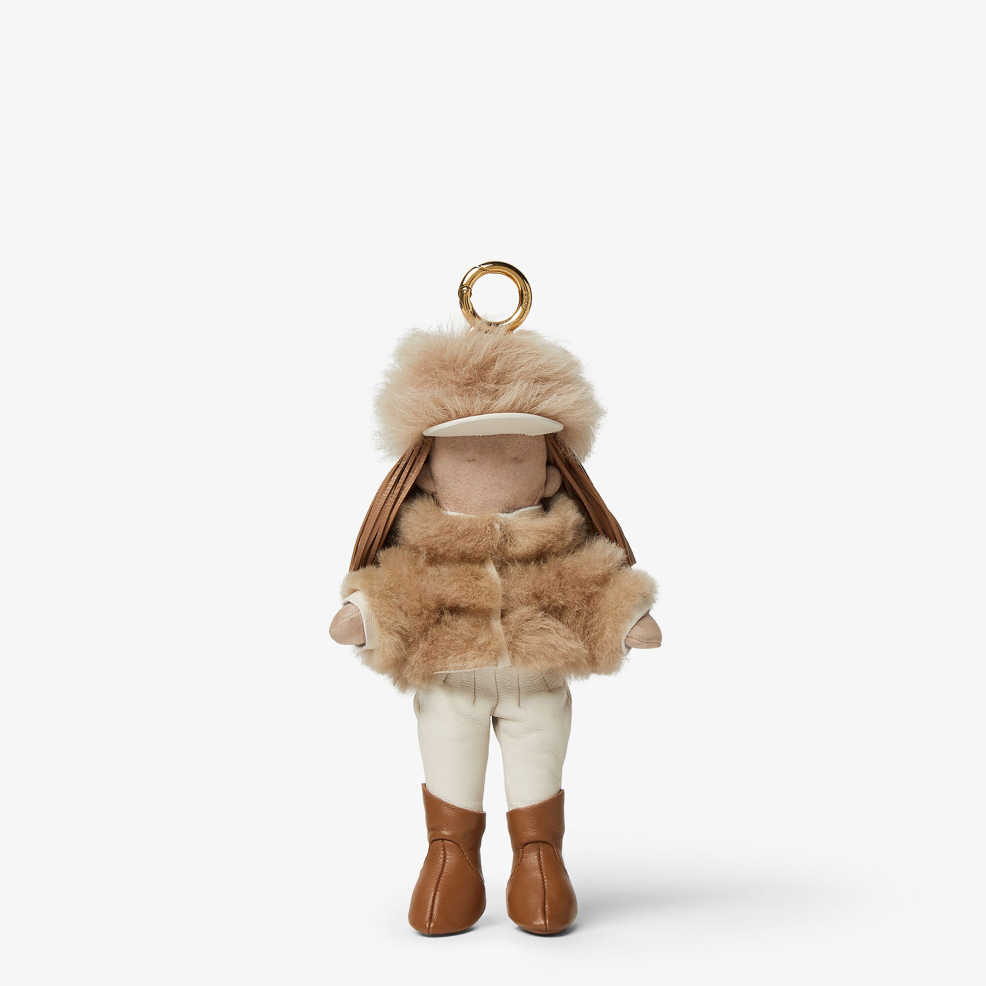 【FENDI】フェンディ アルファベット E ファーチャーム ピンク×ネイビー フェンディ」から新しいアルファベットチャーム登場 - WWDJAPAN