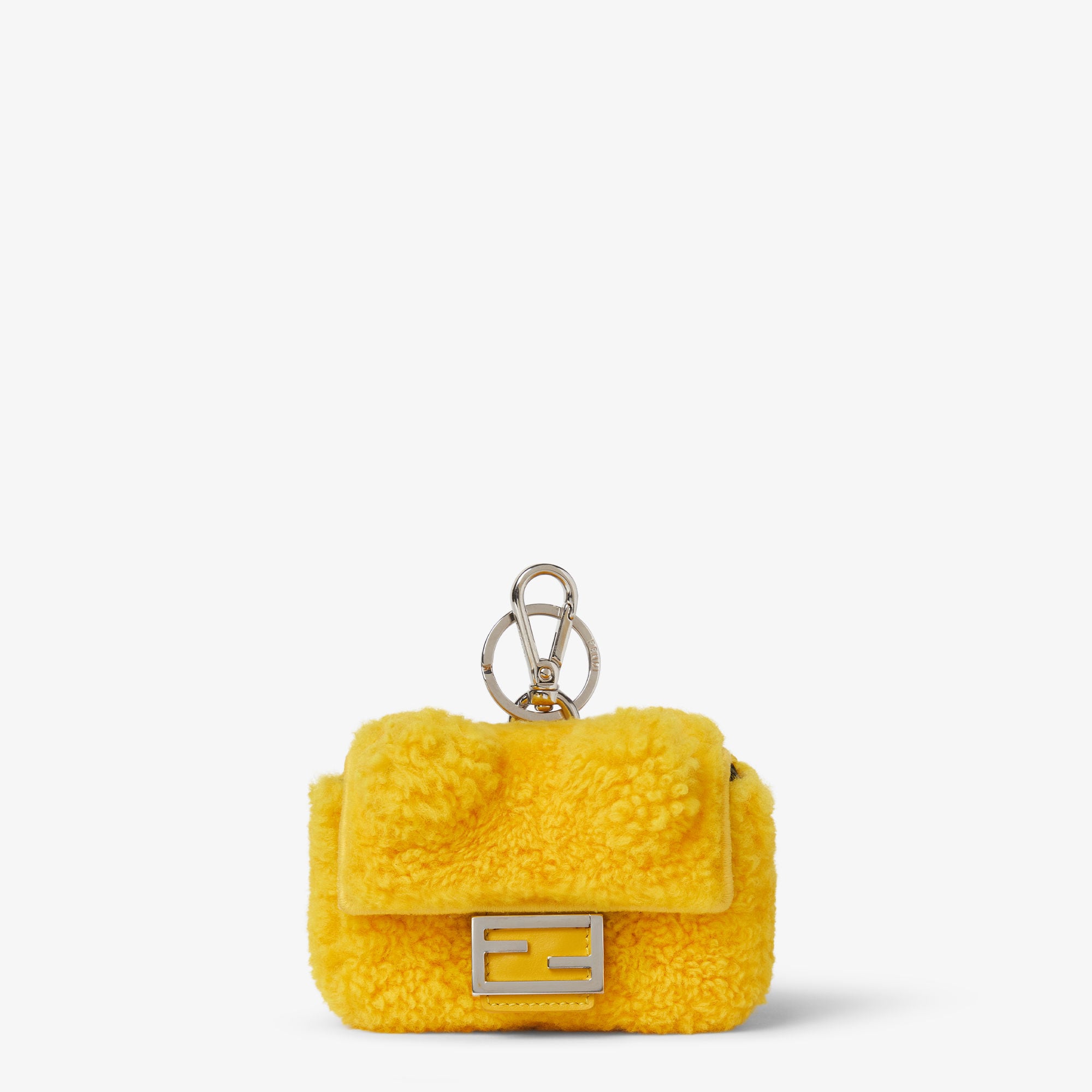 フェンディナノバゲットチャームファーバージョン 7AS442ATESF05N6_01?wid=2000&