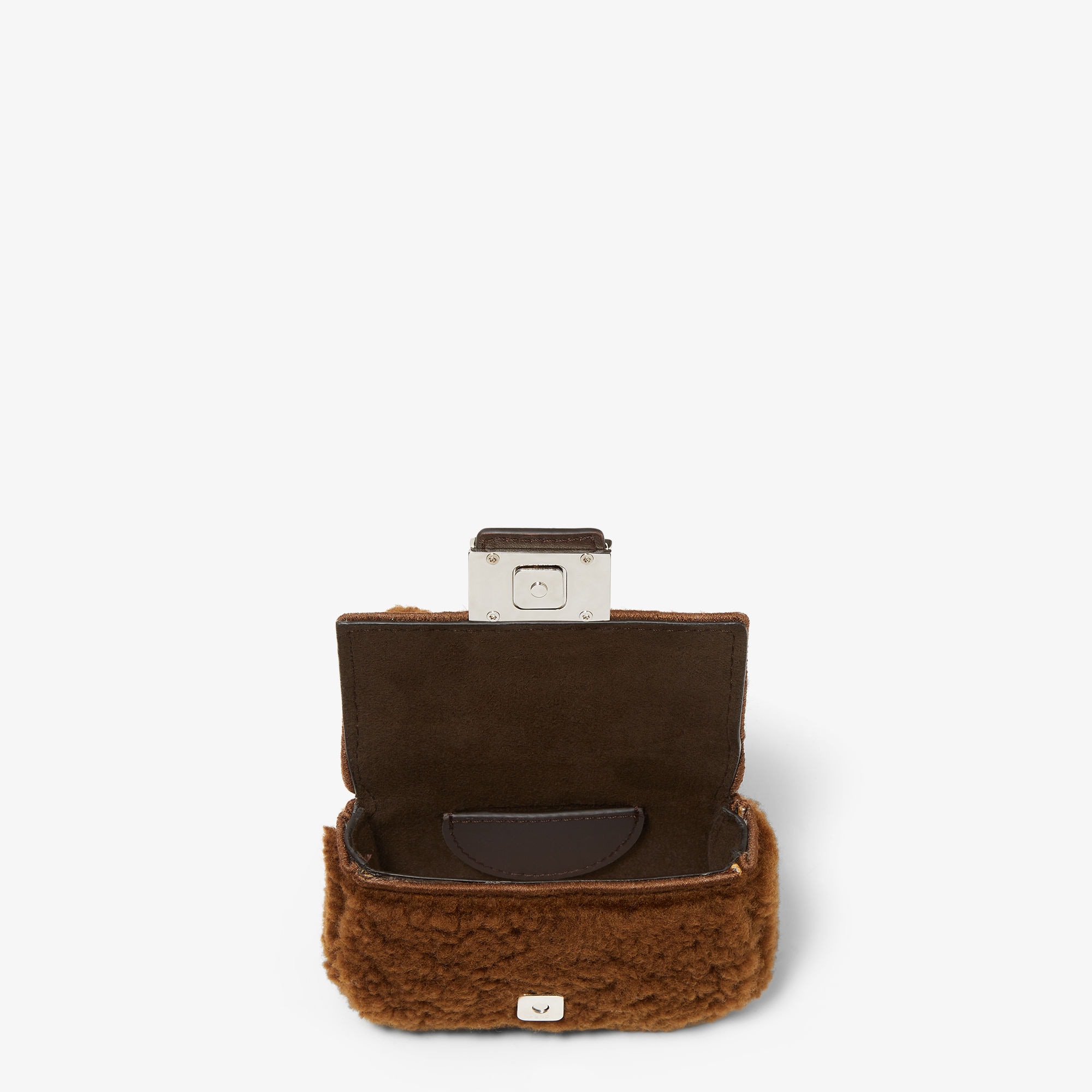 ナノ バゲット チャーム ファー ブラウン | Fendi