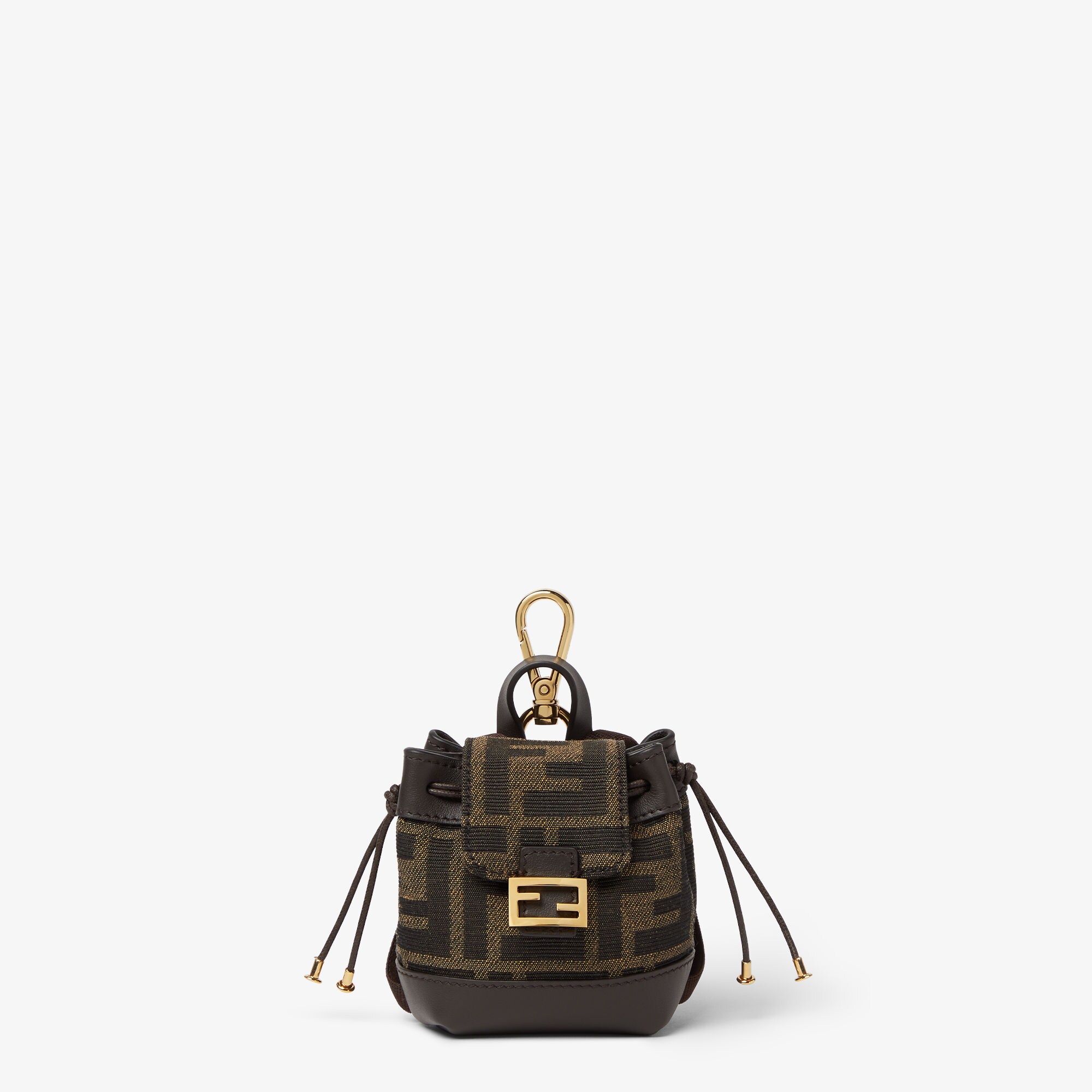 7AS451AFPMF1GL7_01?wid=2000&