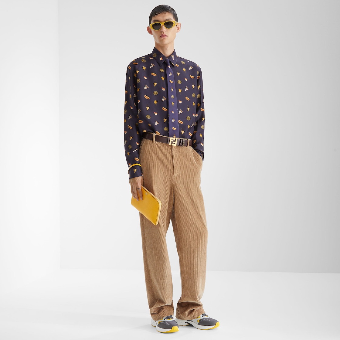 メンズ デザイナー ベルト | FENDI JP メンズ デザイナー ベルト | FENDI JP