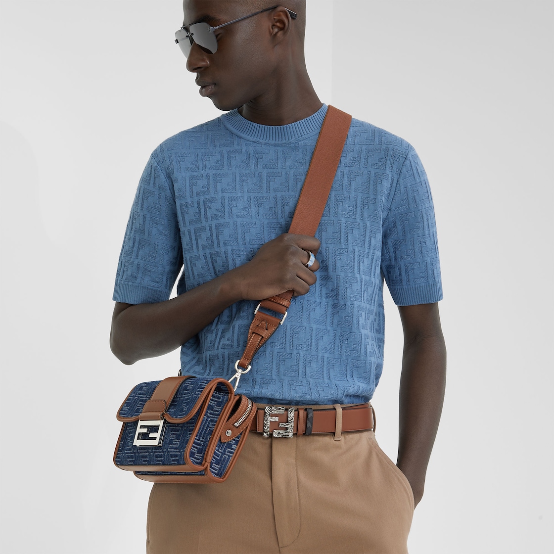 メンズ デザイナー ベルト | FENDI JP メンズ デザイナー ベルト | FENDI JP