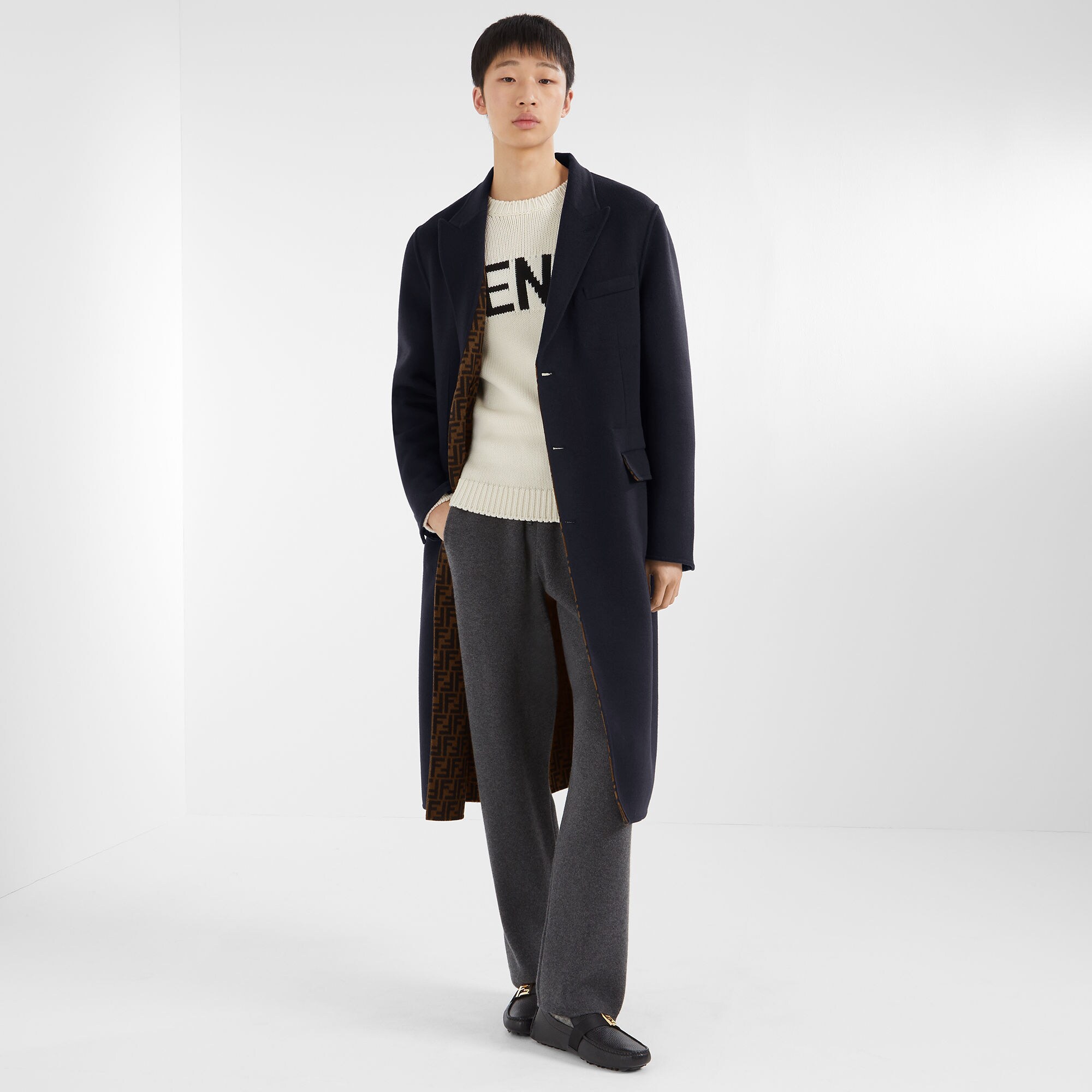 FENDI (フェンディ) レザー FFジャガード オーロック
