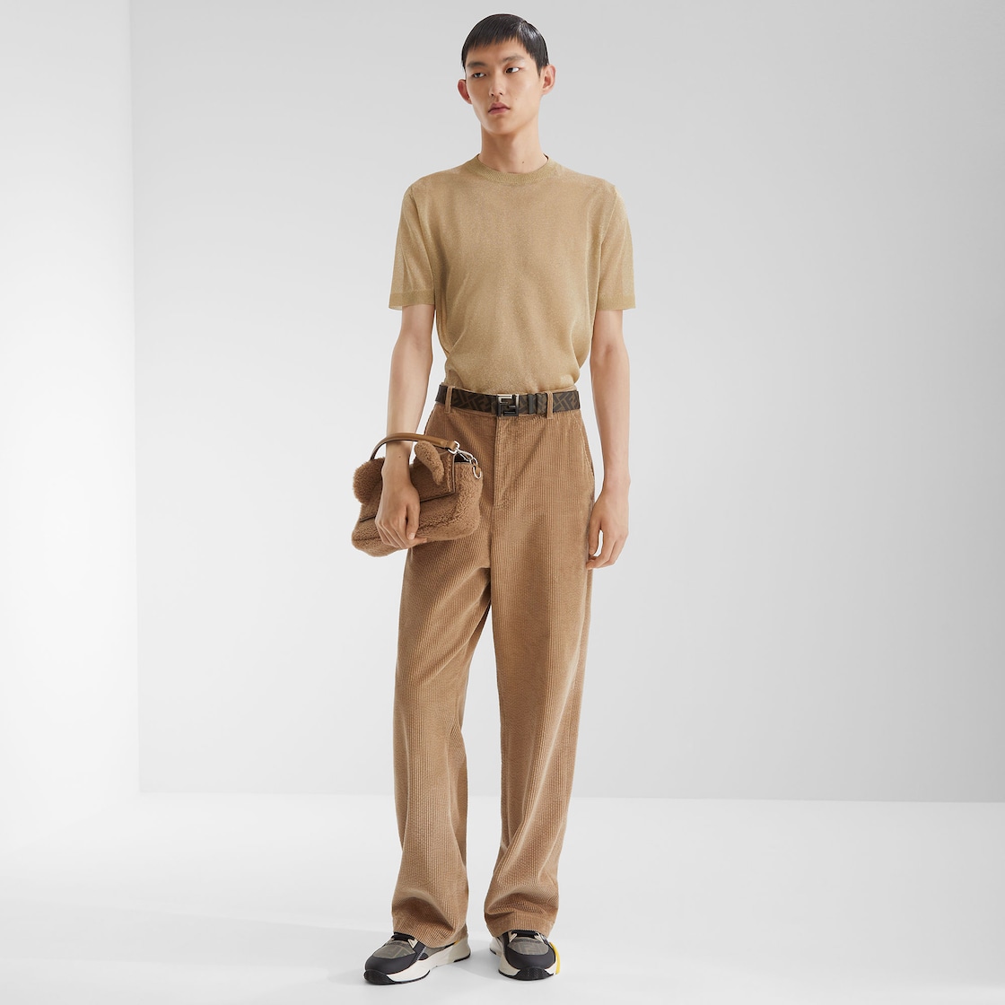 メンズ デザイナー フェンディ フロー | FENDI JP メンズ デザイナー フェンディ フロー | FENDI JP
