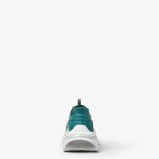 Fendi Running shoes with elastic laces | Thumbnail 3