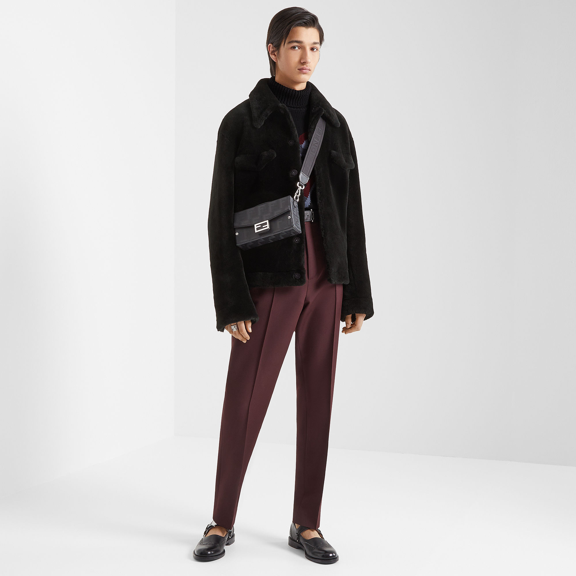 fendi baguette man