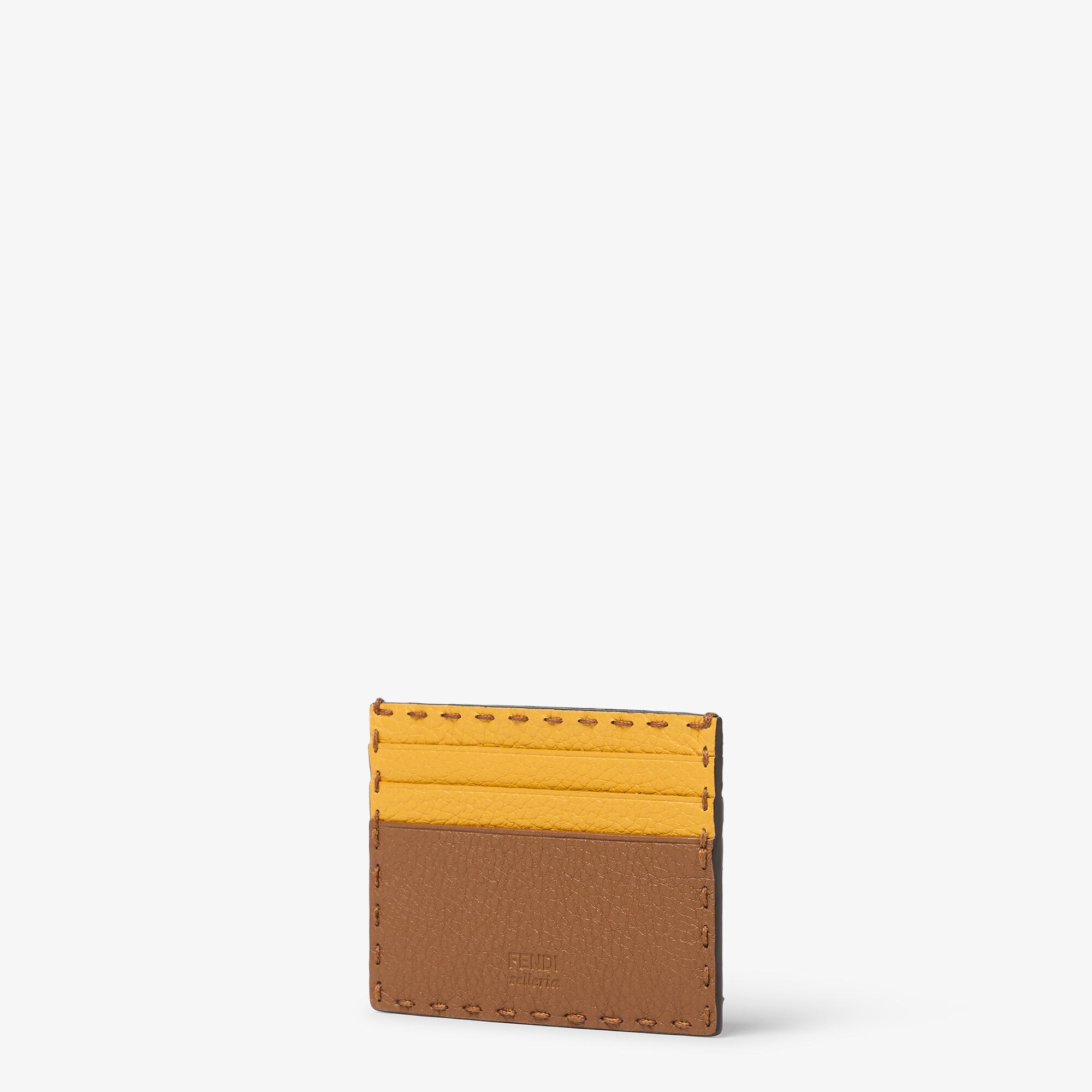 セレリア カードケース カーフレザー ブラウン | Fendi