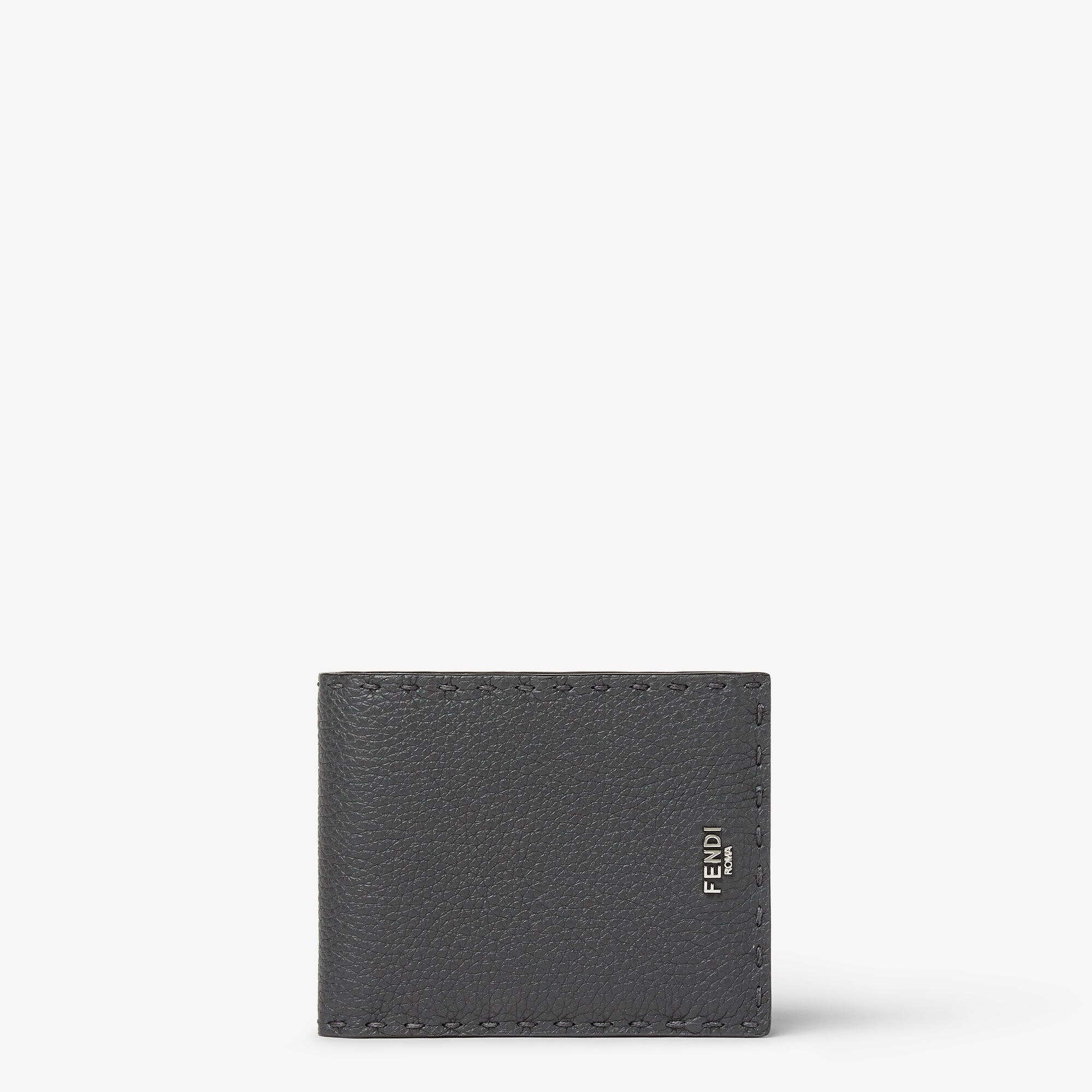 7M0194AP3BF0J55_01?wid=2000&