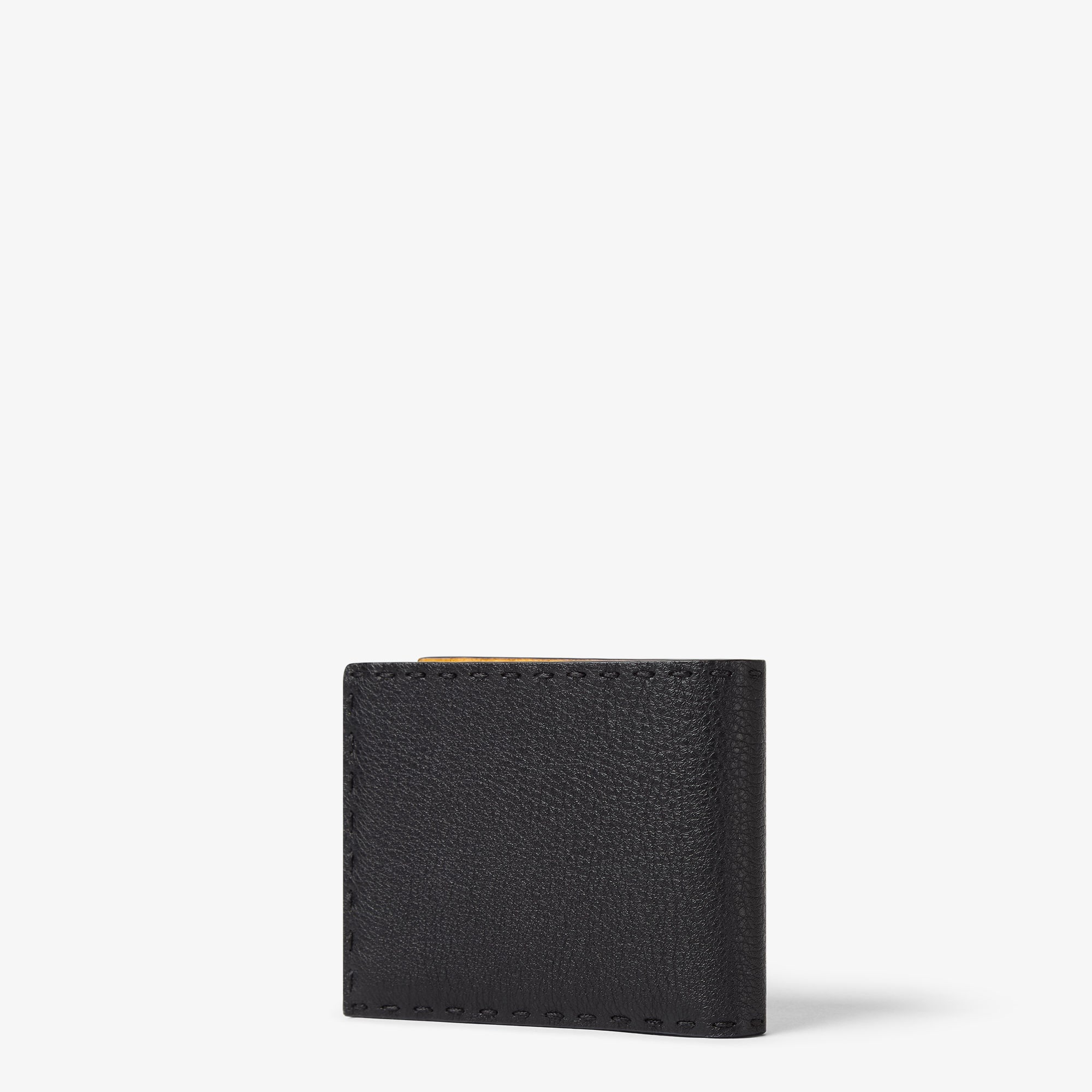 セレリア 財布 カーフレザー ブラック | Fendi