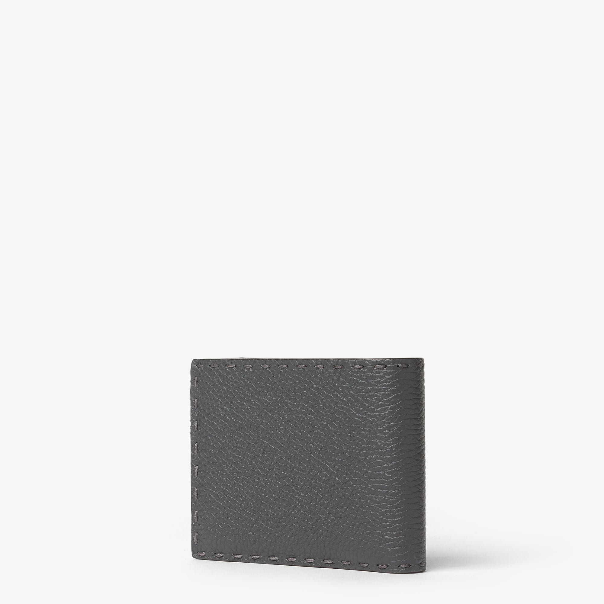 7M0194AW2FF1DKF_03?wid=2000&