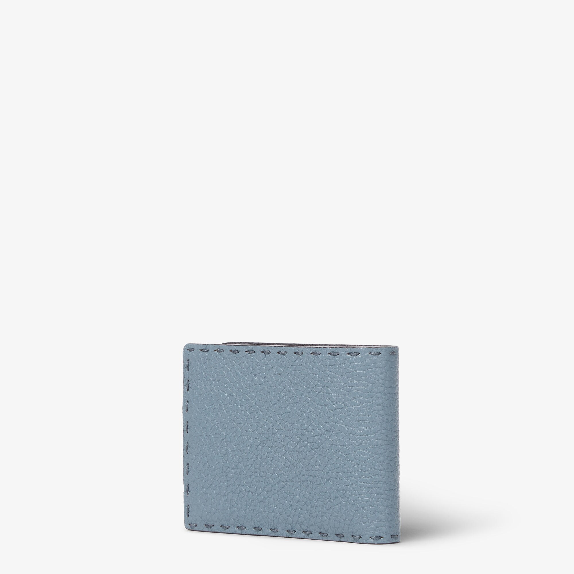 セレリア 財布 カーフレザー ライトブルー | Fendi