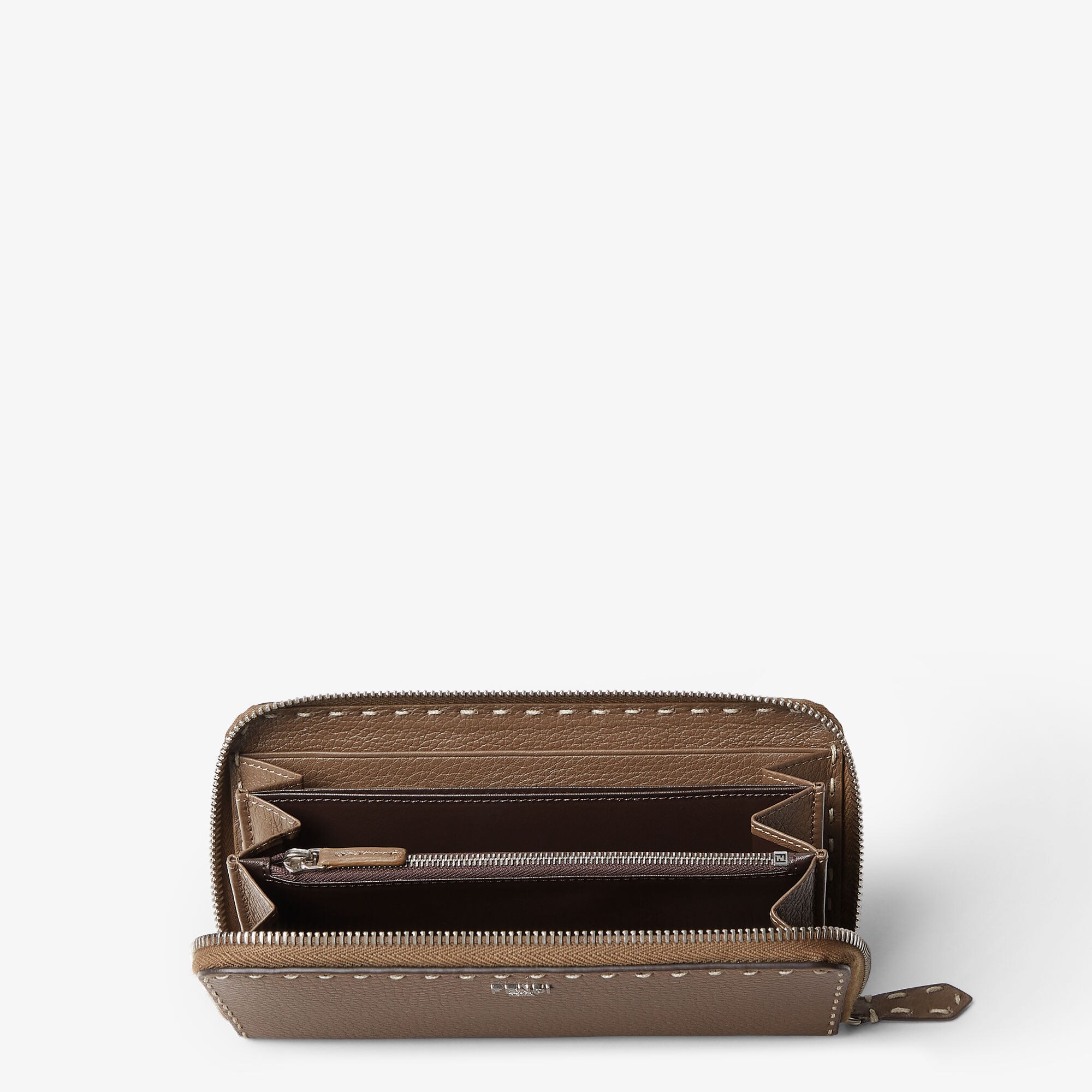 FENDI フェンディ ジップアラウンド財布 セレリア ジップアラウンド財布 カーフレザー ブラウン | Fendi