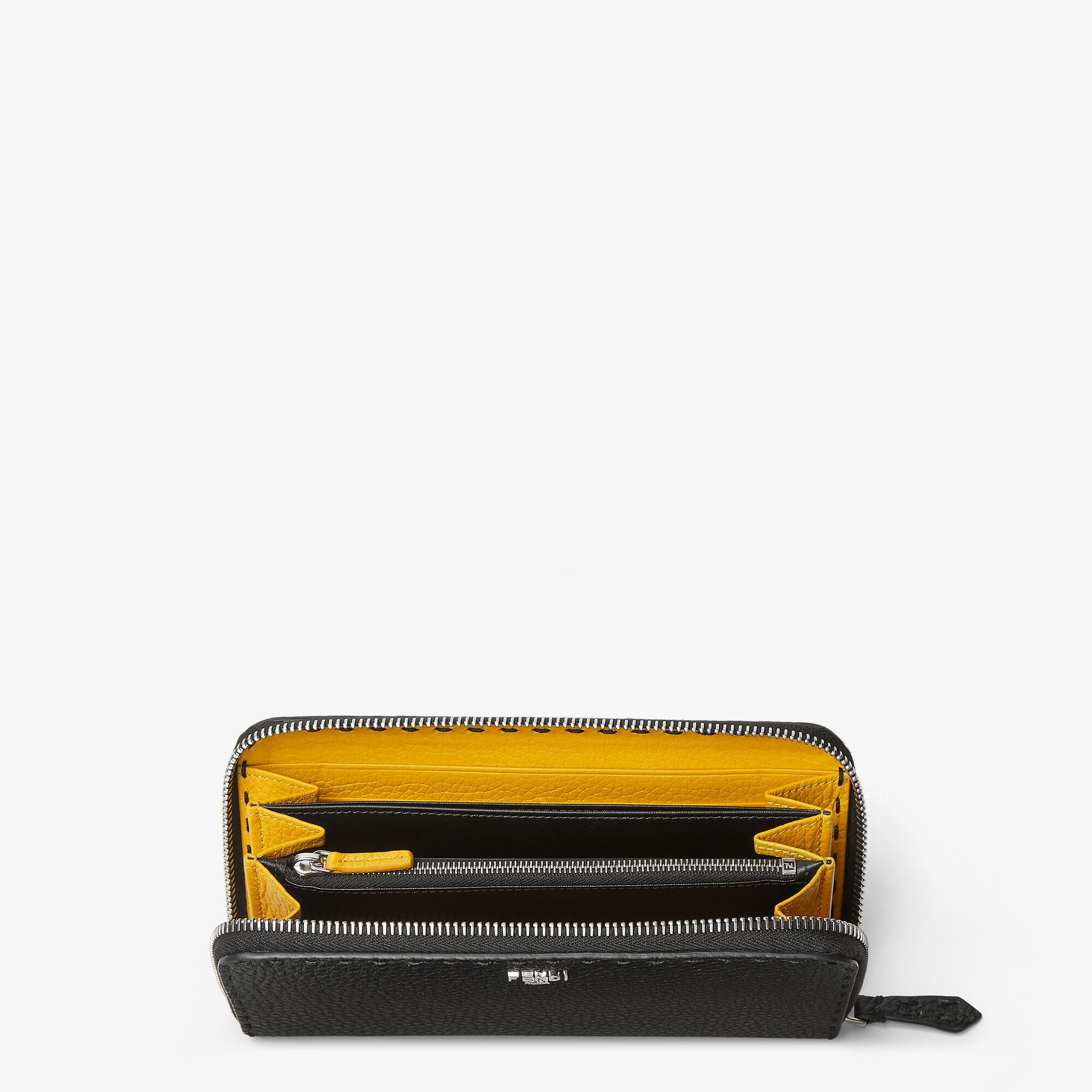 FENDI ジップアラウンド長財布 ブラック/イエロー セレリア ジップアラウンド財布 カーフレザー ブラック | Fendi