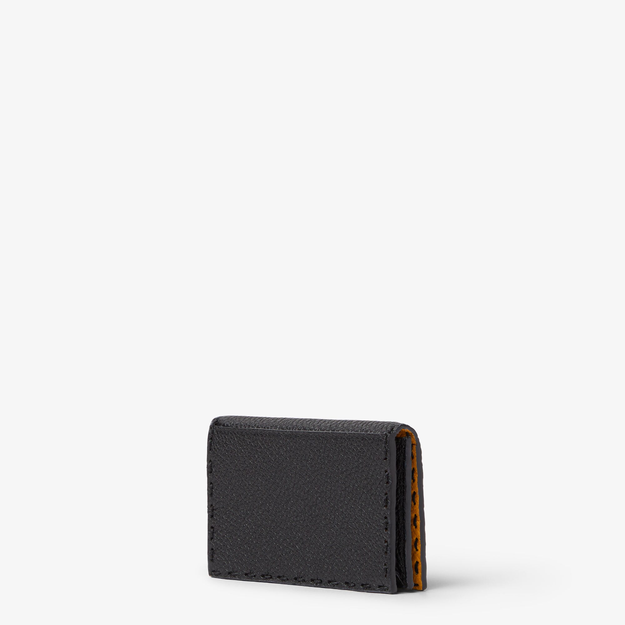 セレリア カードケース カーフレザー ブラック | Fendi