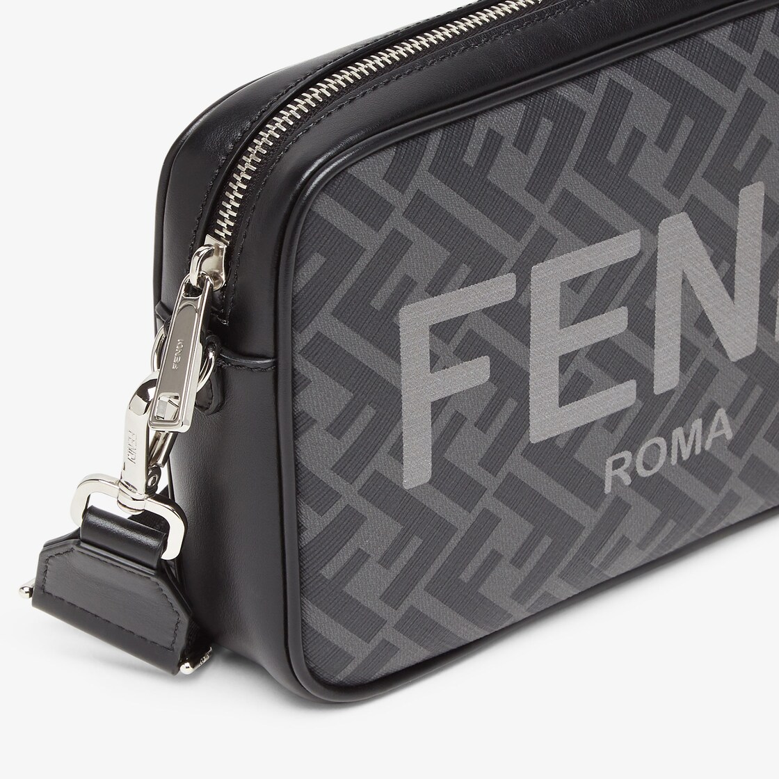 カメラケース - ブラックFFファブリック バッグ | Fendi