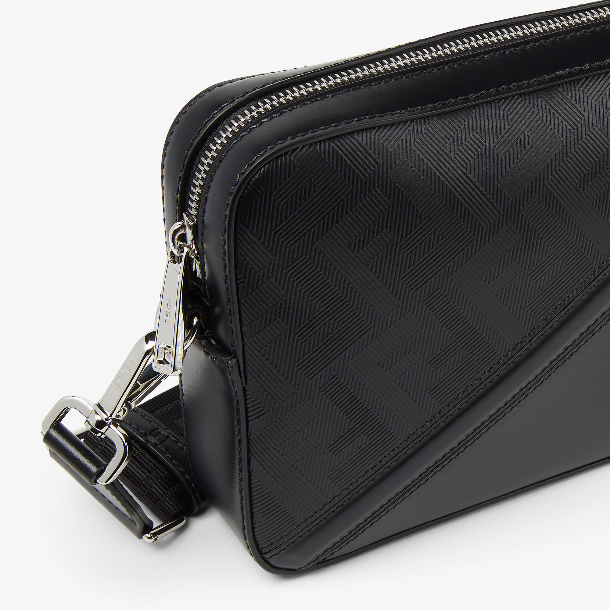 フェンディ ダイアゴナル カメラケース レザー ブラック | Fendi フェンディ ダイアゴナル カメラケース レザー ブラック | Fendi