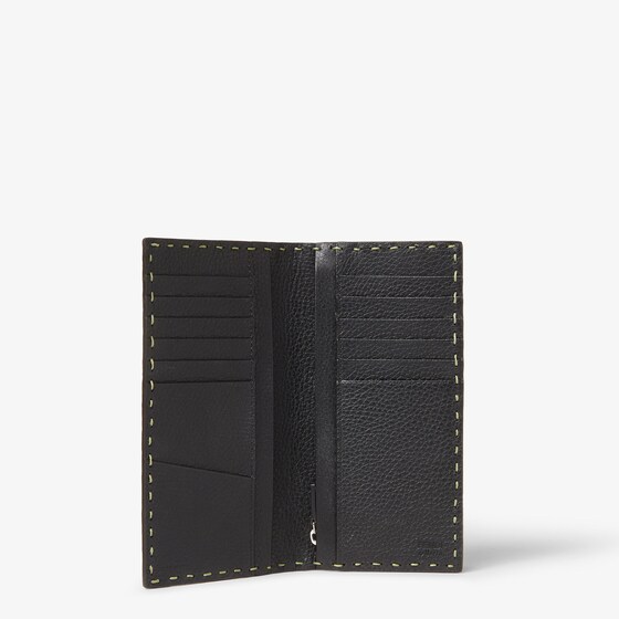 Fendi Continental wallet organised with 14 cardholder slots | Thumbnail 2