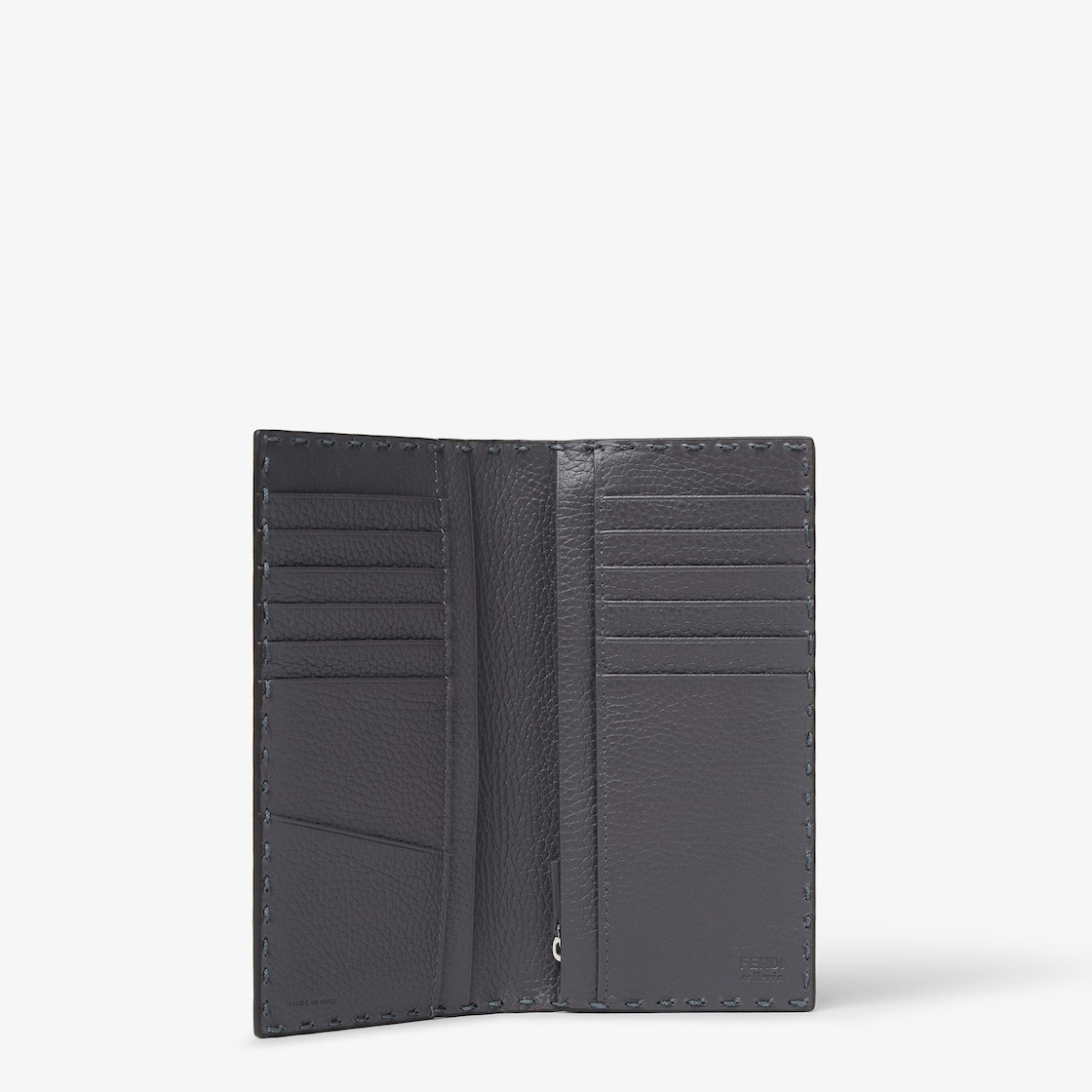 コインケース付きセレリア 財布