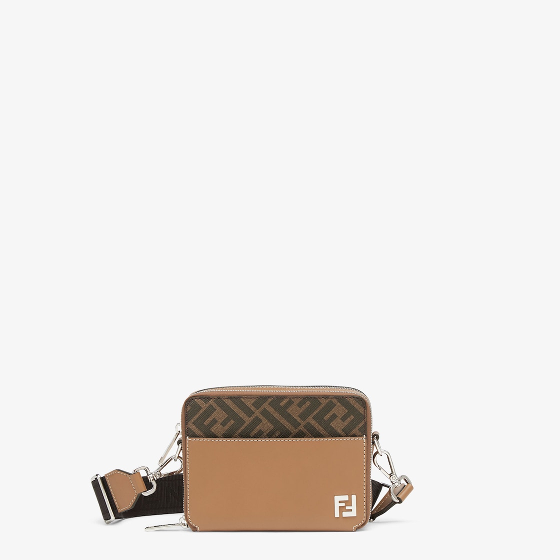 Camera bag fendi sale