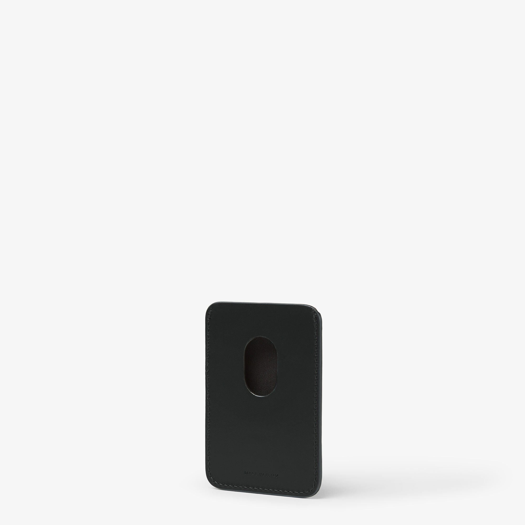 7M0364AFF2F0GXN_02?wid=2000&