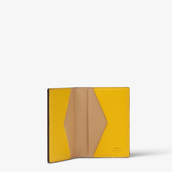 Fendi Lui Card Holder | Thumbnail 2
