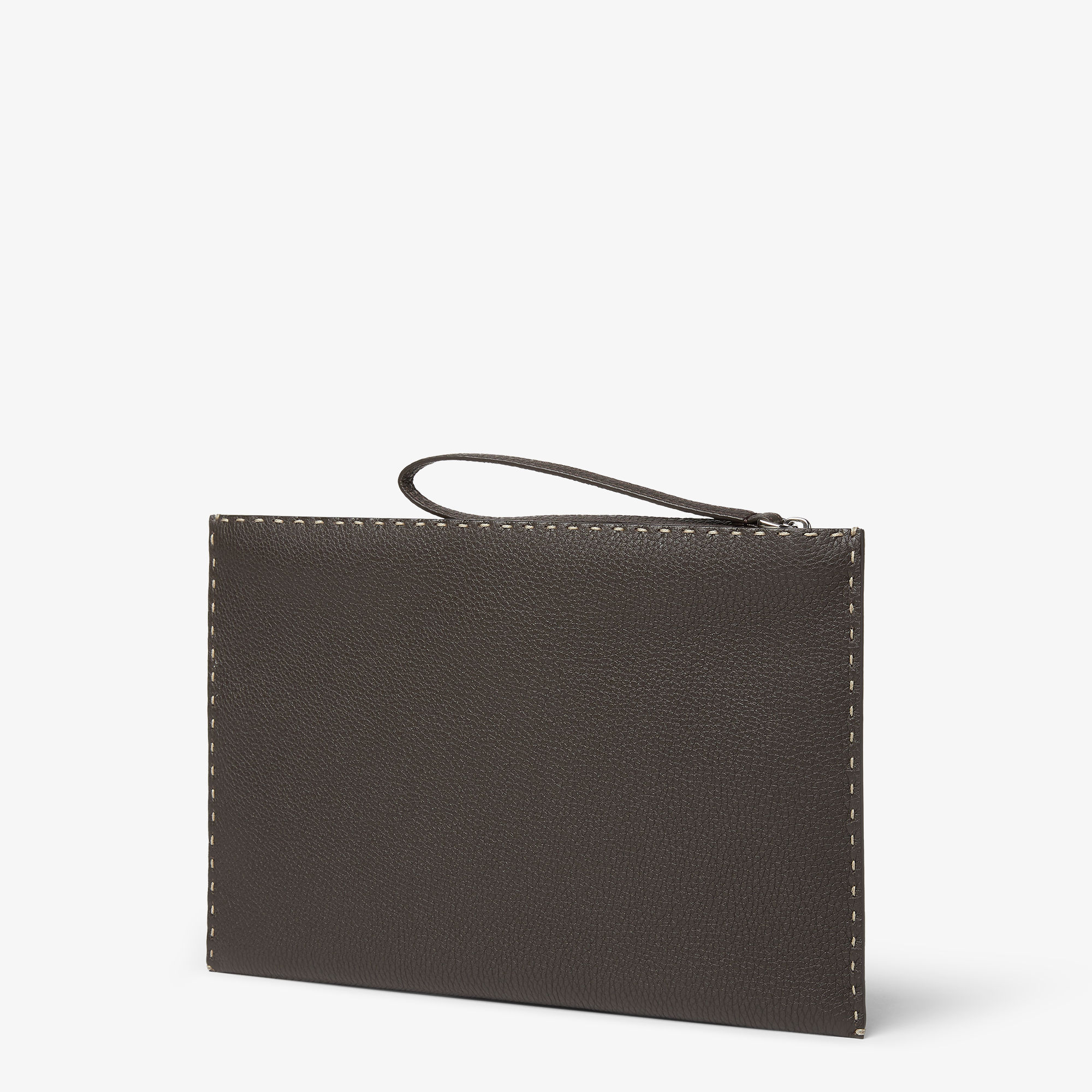 【すぐ届く】 FENDI フェンディ スリム クラッチ ミディアム すぐ届く】 FENDI フェンディ スリム クラッチ ミディアム