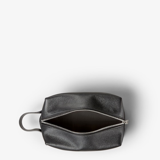 Fendi Lui Toiletry Bag | Thumbnail 3