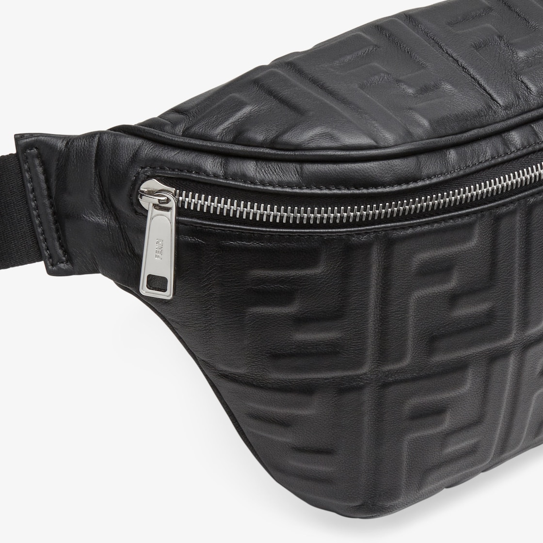 uendelig overbelastning Nøjagtig Belt Bag Leather Black | Fendi