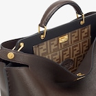 Peekaboo Iconic Essential