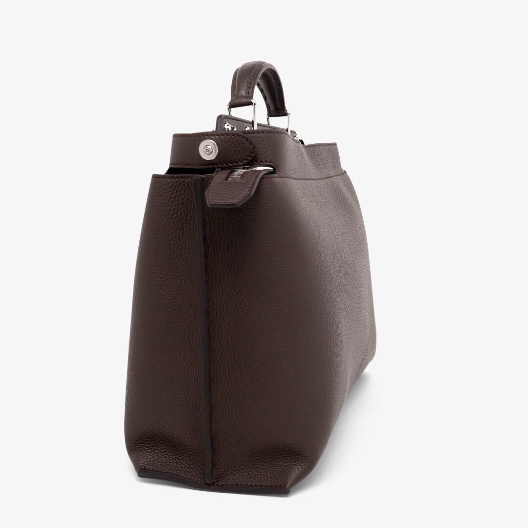 Peekaboo Iconic Essential